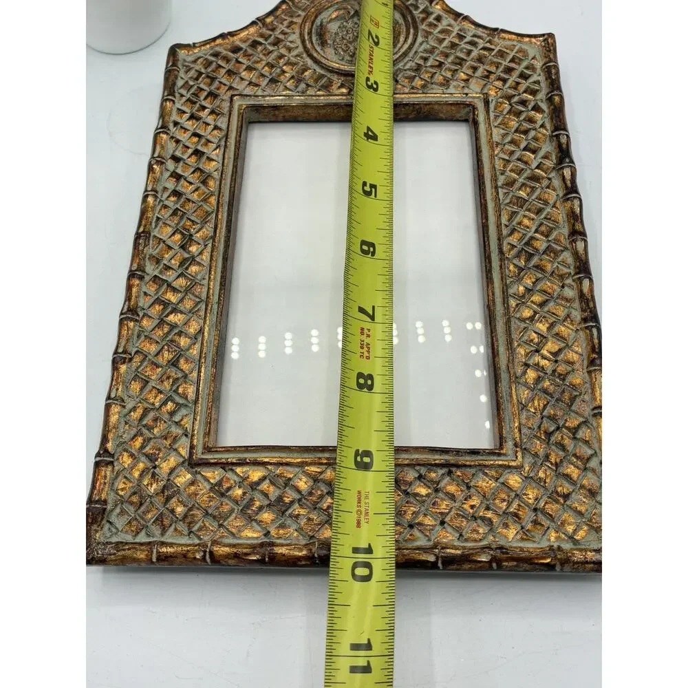 Hand Painted Pineapple Medallion Picture Frame, Arched Gold 4x6 Photo